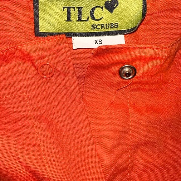 TLC SCRUBS REVOLUTION WOMEN'S SNAP FRONT WARM UP SCRUB JACKET NWOT - Picture 8 of 9